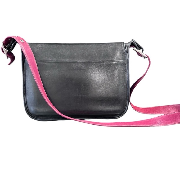 Coach Vintage Leather Crossbody Messenger Black w/ Red Strap - Picture 11 of 16